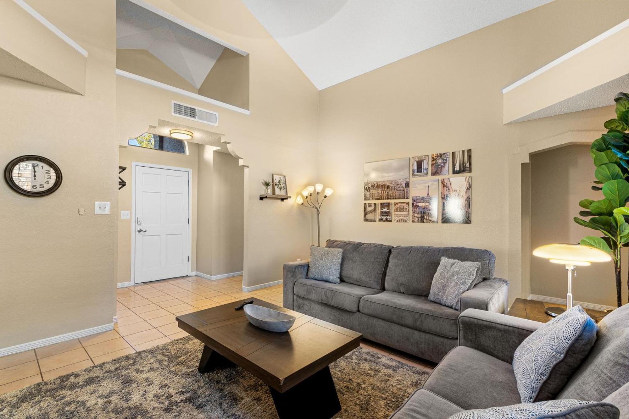 Вилла Peaceful West: 4Br Dusk Haven Эль-Пасо Экстерьер фото